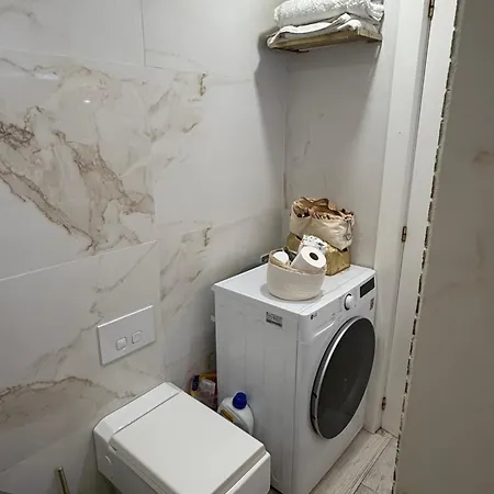 Lägenhet Residencial Bajo Con Jardin Y Jacuzzi Privado Calahonda Royale