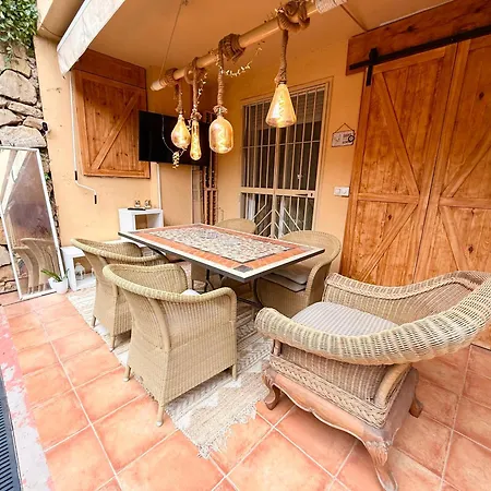 Private Garden Jacuzzi & Relax In Calahonda *