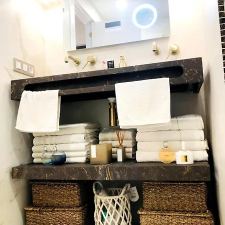 Residencial Bajo Con Jardin Y Jacuzzi Privado Calahonda Royale *