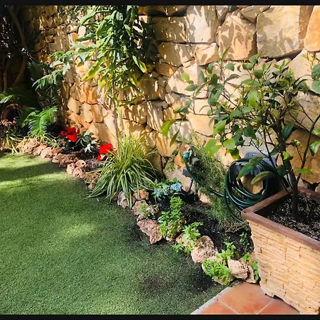 Residencial Bajo Con Jardin Y Jacuzzi Privado Calahonda Royale