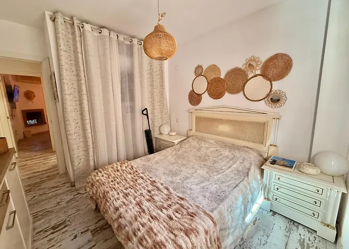 Residencial Bajo Con Jardin Y Jacuzzi Privado Calahonda Royale *