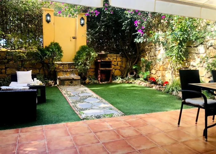 شقة Residencial Bajo Con Jardin Y Jacuzzi Privado Calahonda Royale *