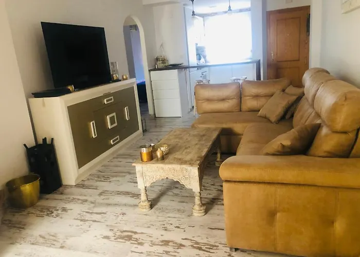 شقة Residencial Bajo Con Jardin Y Jacuzzi Privado Calahonda Royale