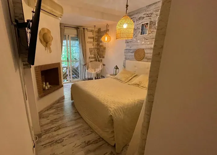 Residencial Bajo Con Jardin Y Jacuzzi Privado Calahonda Royale ماربيا