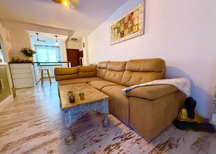 Residencial Bajo Con Jardin Y Jacuzzi Privado Calahonda Royale ماربيا