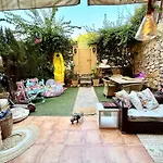 Luxurious, Exclusive 2 Bedrooms Apt With Private Garden And Jacuzzi Spa Appartamento *