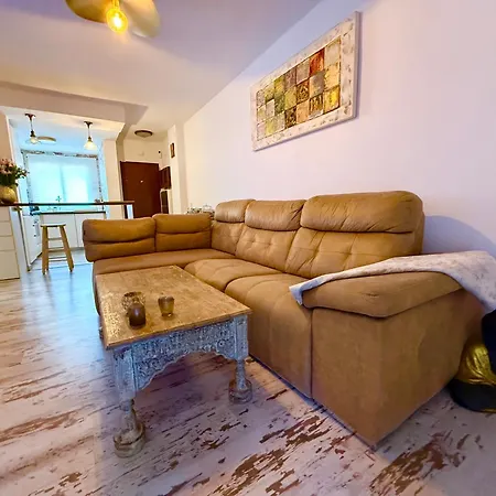 Residencial Bajo Con Jardin Y Jacuzzi Privado Calahonda Royale Marbellac